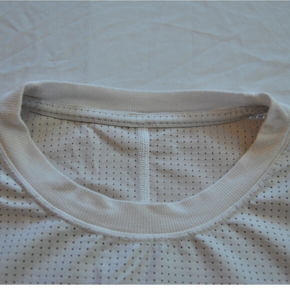 Lululemon Tank White - Picture 8 of 9